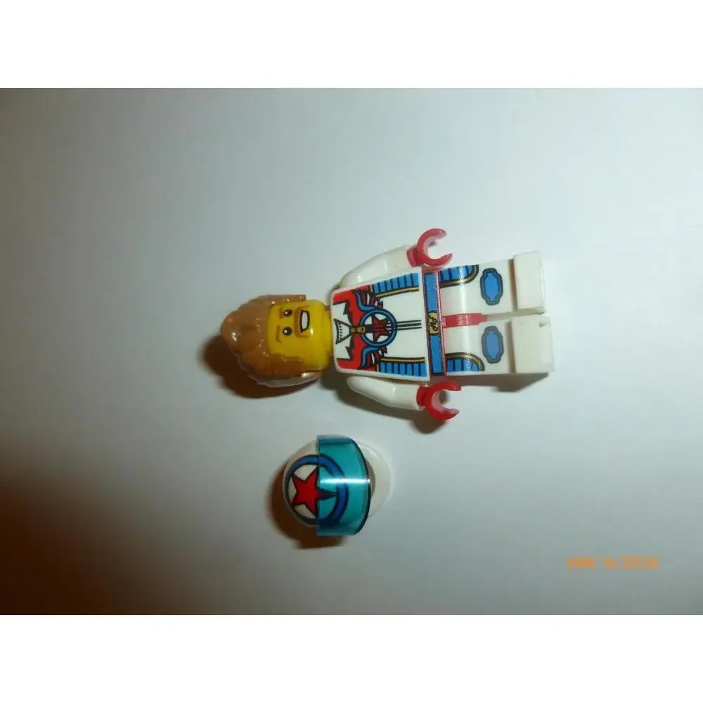 LEGO Daredevil‎ Minifig with Cape Series 7 8831 Original MINT
